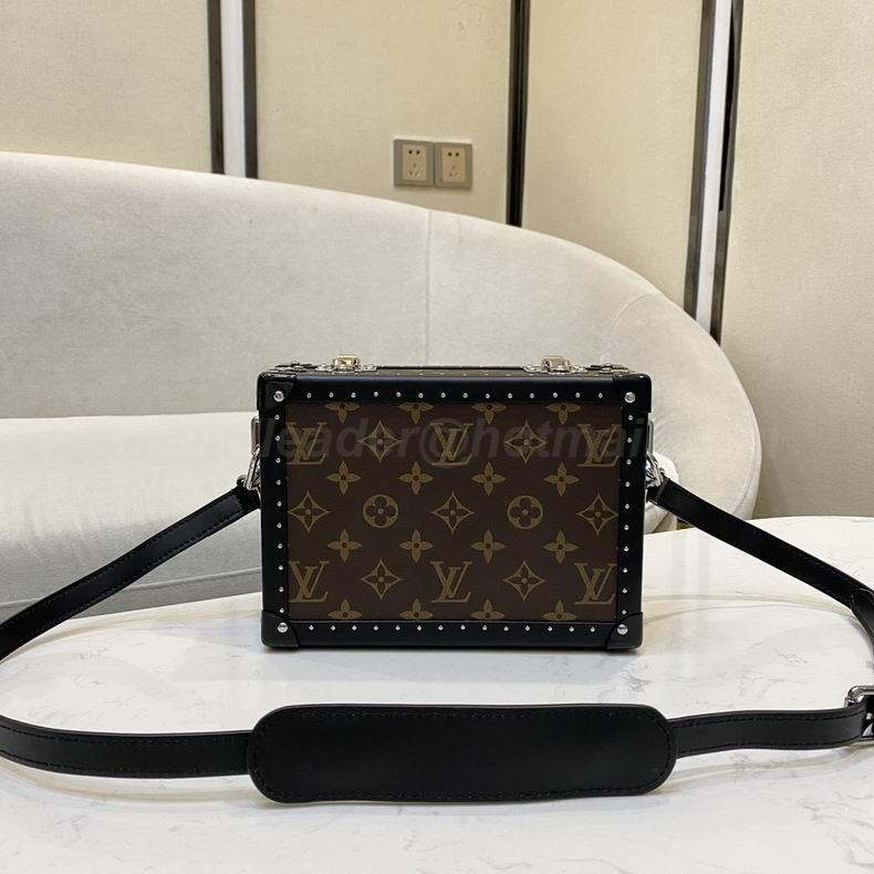 LV Handbags 208